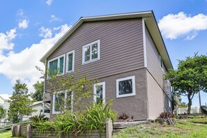 Interior - Boathouse & Dock: Riverfront Dunnellon Getaway! (Dunnellon)