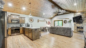 House (5 Bedrooms) | Interior - Branson Gem w/ Hot Tub Access & Private Boat Slip! (Branson)