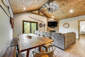 House (5 Bedrooms) | Front of property - Branson Gem w/ Hot Tub Access & Private Boat Slip! (Branson)