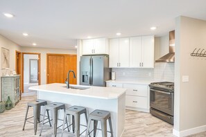 Talo (4 Bedrooms) | Sisätilat