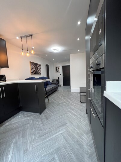 Stylish Flat in London, sleeps 4