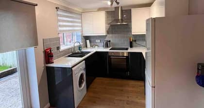 Modern 3 Bed in Carlisle near the Lake District