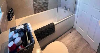 Modern 3 Bed in Carlisle near the Lake District