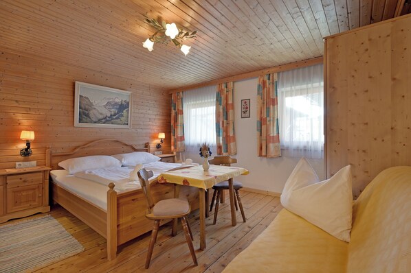 4 Schlafzimmer, Bettwäsche