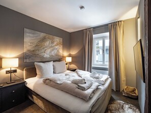 2 bedrooms, free WiFi, bed sheets - Modern flat in the centre of Hopfgarten with 2 bedrooms (Hopfgarten)