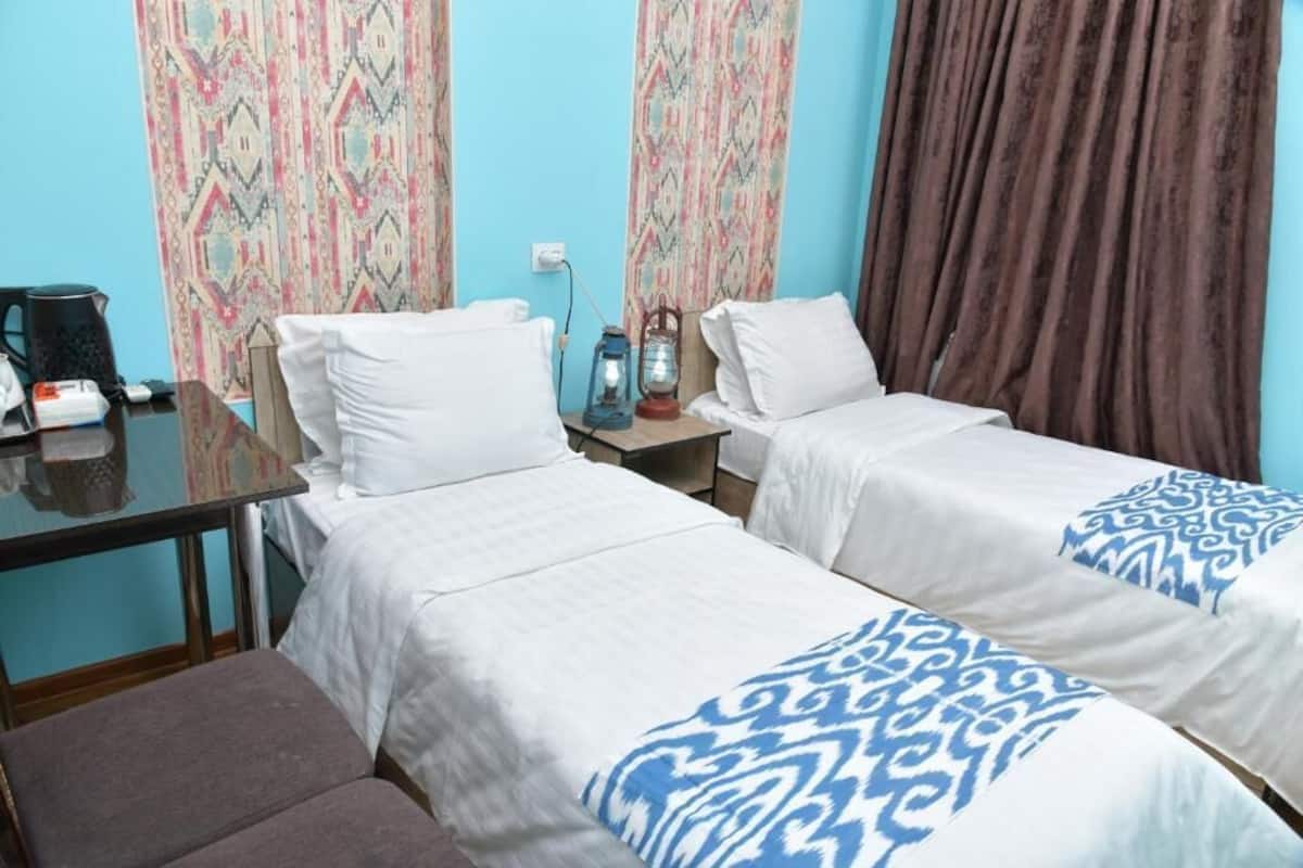 Standard Twin Room, Courtyard View