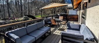 Creekside Haven Family-Friendly Squamish Home