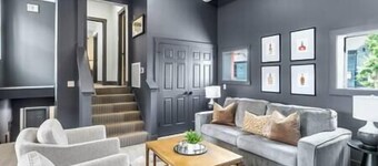 Butchertown Bourbon House: Speakeasy/Sports Bar