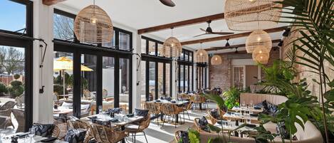 Se sirven desayunos, almuerzos y cenas