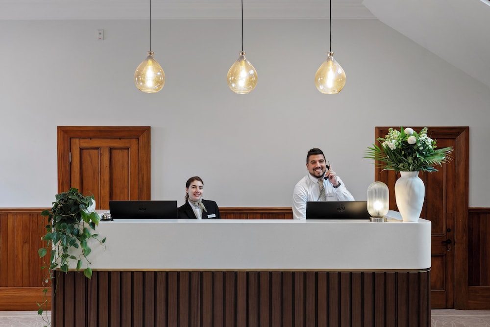 The Clements Hotel 5