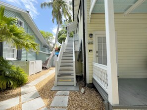 Exterior detail - Tropical Utopia by RENT KEY WEST VACATIONS -Quiet/Gated/Pool/Balcony/Pet friendl (Key West)