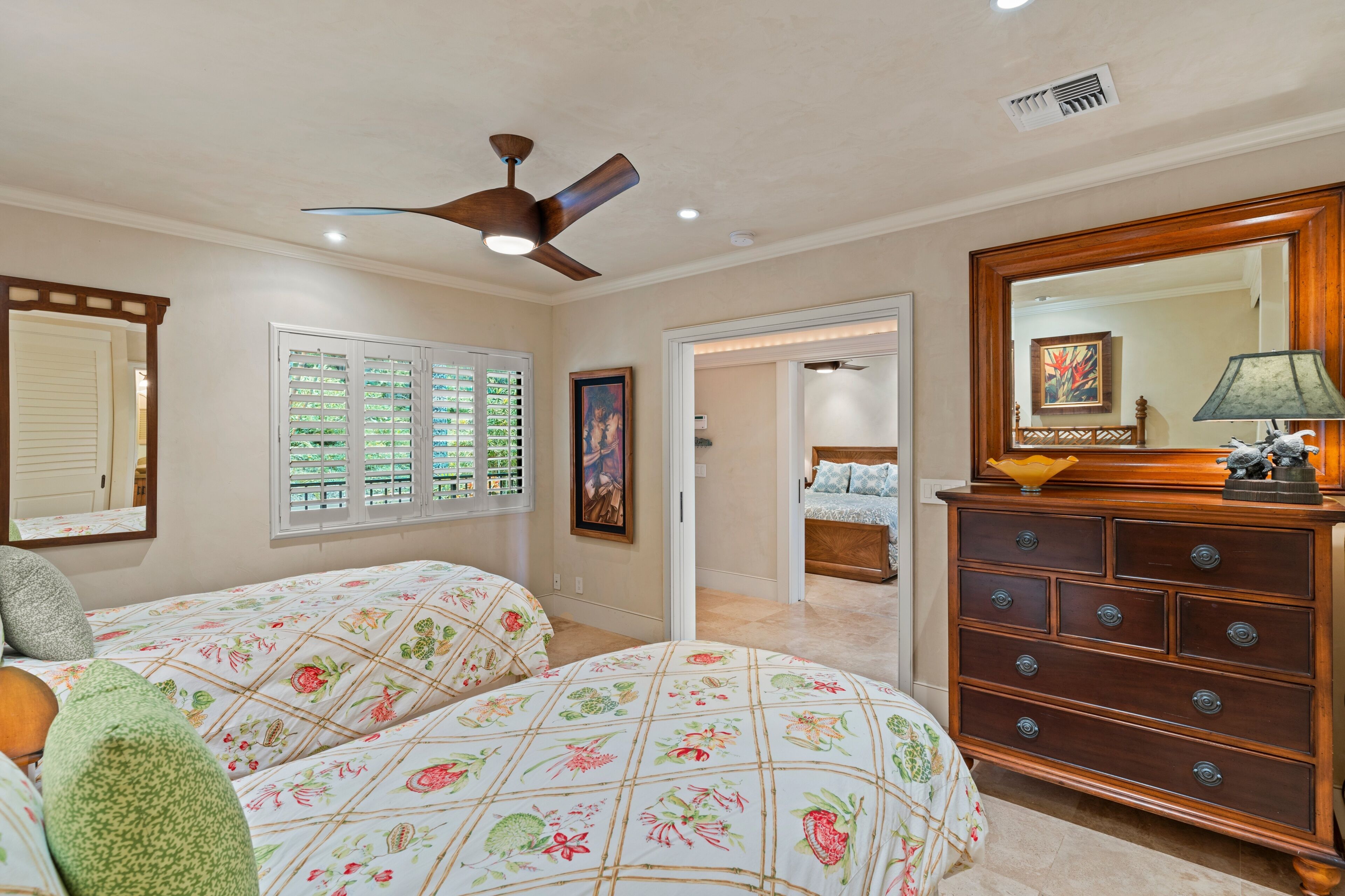 Condo, 2 Bedrooms