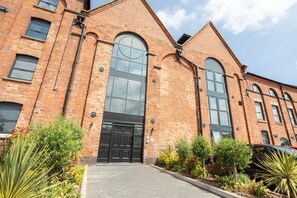 Exterior - Host & Stay | The Maltings (Burton upon Trent)