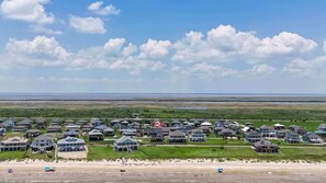 Exterior - Sandy Par (Bolivar Peninsula)