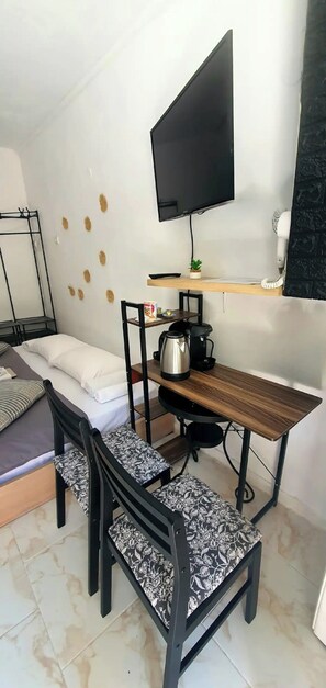 1 chambre, Wi-Fi, draps fournis