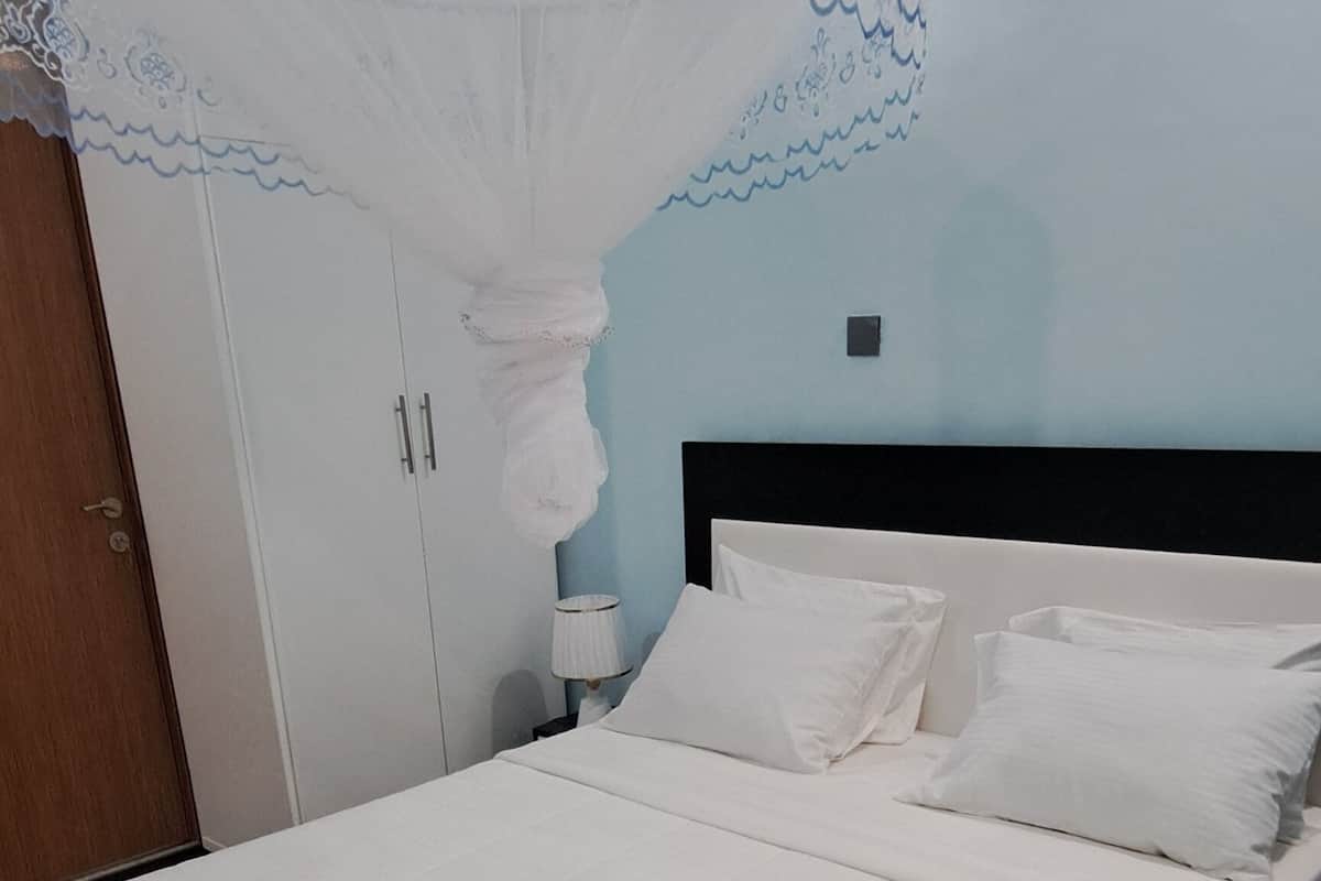 Kamar Double Comfort, 1 kamar tidur, balkon | 1 kamar tidur, seprai katun Mesir, dan seprai premium