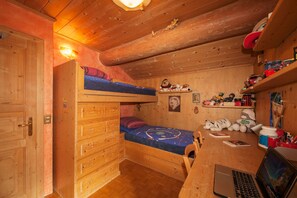 House | 3 bedrooms - Azalea in Livigno With 3 Bedrooms and 2 Bathrooms (Livigno)