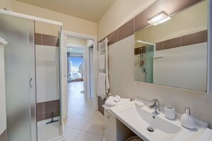 Apartment - La Casa di Gioia in Toscolano Maderno (Toscolano Maderno)