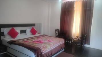 Executive Double Room | Soundproofing, free WiFi