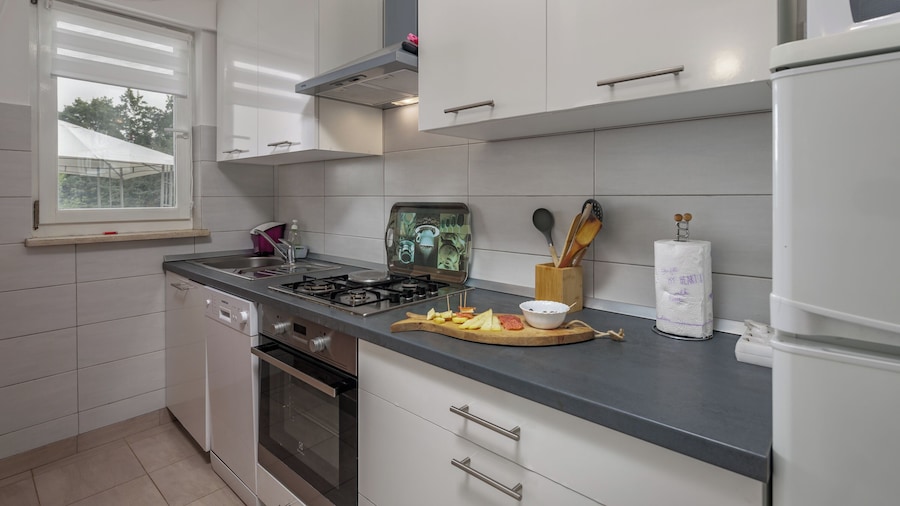 Countryside Apartments Labin