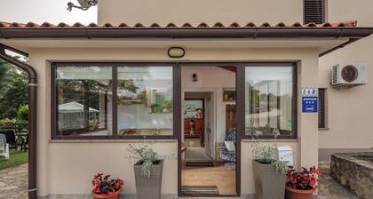 Countyside Apartment Gracijela