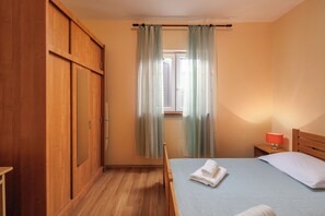 Family Apartment, Multiple Bedrooms (Countryside Apartment Giani) | 2 bedrooms, iron/ironing board, free WiFi, bed sheets - Countryside Apartments Labin (Sveta Nedelja)