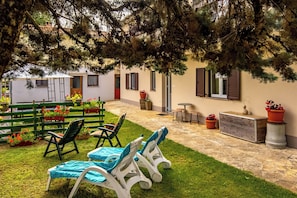 Terrace/patio - Countryside Apartments Labin (Sveta Nedelja)
