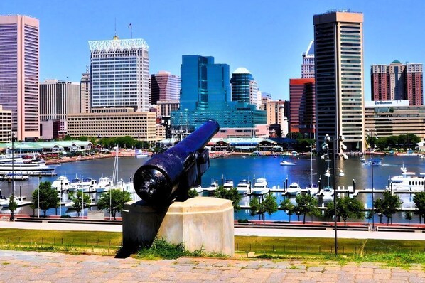 Marina - Federal Hill & Inner Harbor Lux Retreat: Sleeps 6 (Baltimore)