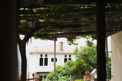 Giota s Garden House