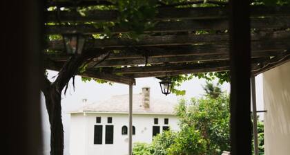 Giota s Garden House