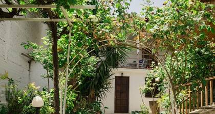 Velanidia Seaside Villa