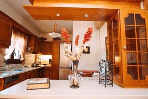 House | 4 bedrooms, desk - Sylvi Maisonette Volos (Volos)