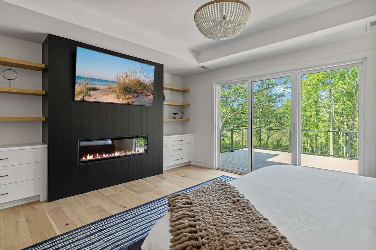 7 chambres, bureau, lit de bébé portatif, Wi-Fi