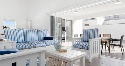 Lampiesbaai Beach House