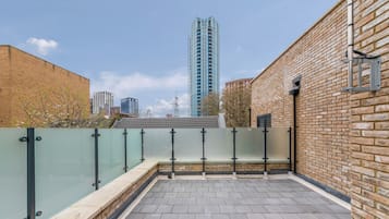 House | Property grounds