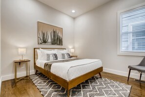 Desk, iron/ironing board, free WiFi