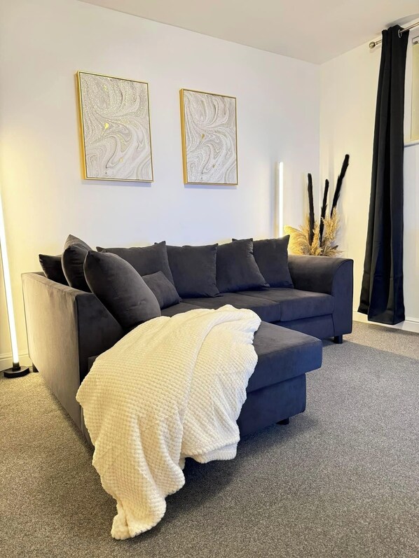 Apartment | Living area
