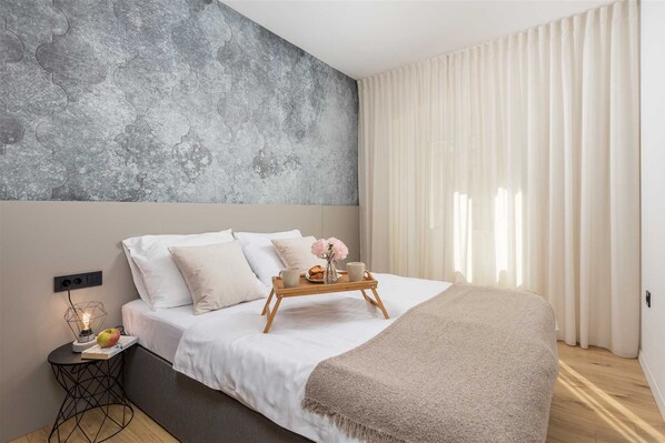 1 bedroom, iron/ironing board, free WiFi, bed sheets - Main square Corso, CosyLux 3 (Rijeka)