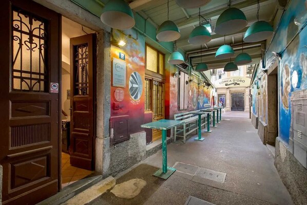 Dining - On main square, perfect location, 4 Seasons 1 (Rijeka)