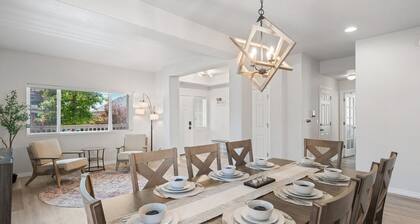 Gorgeous 5 Bedroom, 2.5 Bath | Hot Tub | Fire Pit | GameRoom