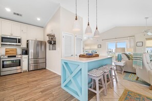 Private kitchen - Bikini Bottom (Gulf Shores)