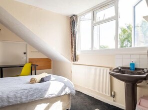 1 bedroom, WiFi