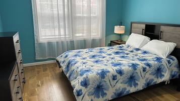 2 bedrooms, bed sheets