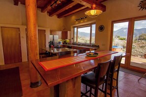 Fridge, microwave, oven, stovetop - Momentitos - Peaceful and close to Arroyo Seco (El Prado)