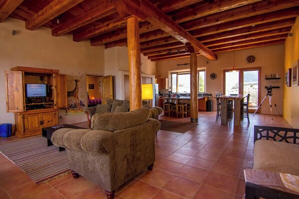 Smart TV, fireplace, books, stereo - Momentitos - Peaceful and close to Arroyo Seco (El Prado)