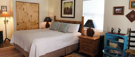 2 soveværelser, skrivebord, strygejern/strygebræt, gratis Wi-Fi