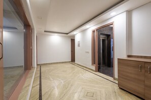 Exterior - The Gleam Hotel (Gurugram)