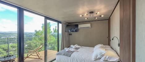 Chalet | Iron/ironing board, free WiFi