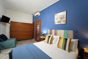 Appartement, vue sur la ville | 3 chambres, fer et planche à repasser, accès au Wi-Fi (inclus)