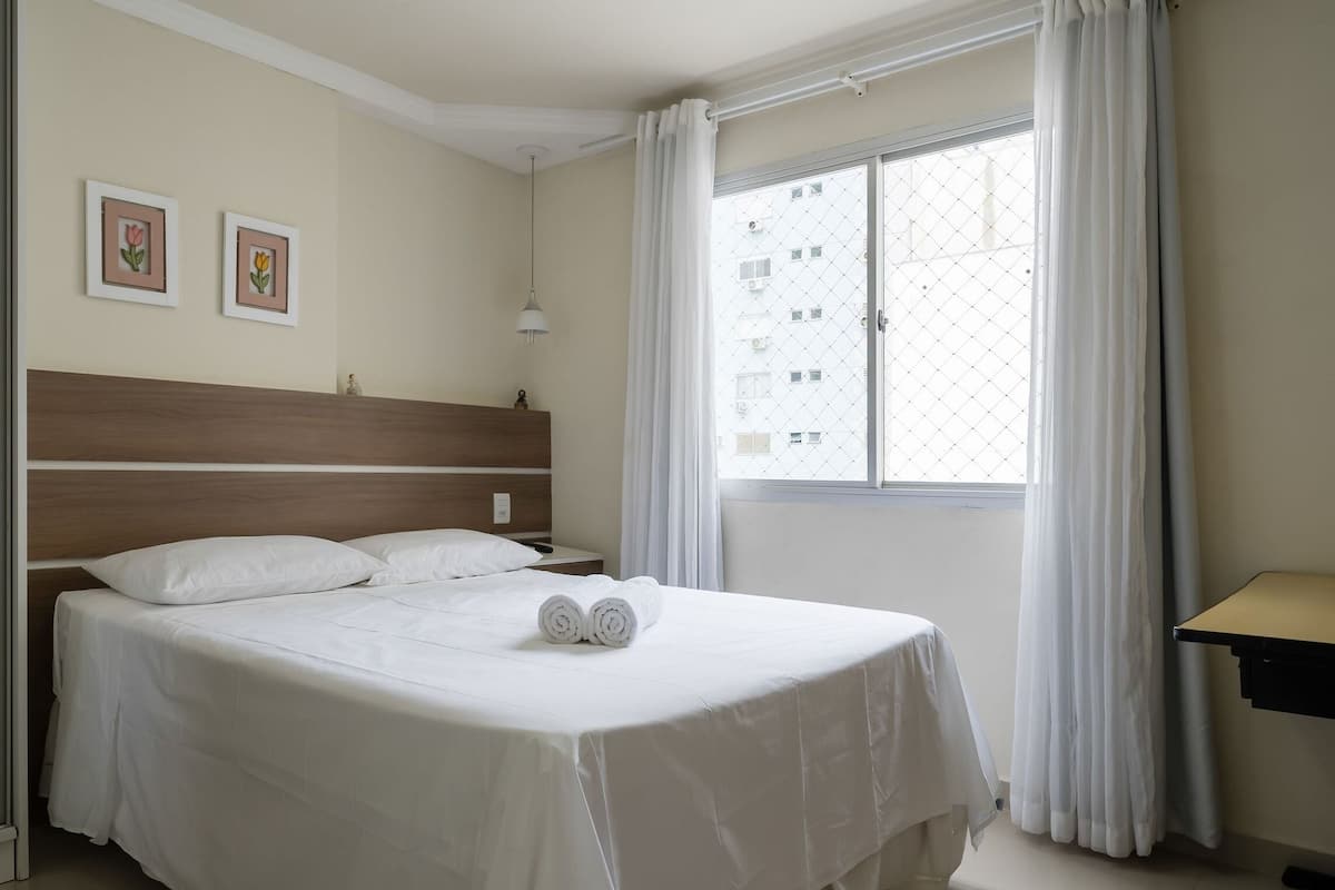 Appartamento Basic | 2 camere, Wi-Fi gratuito, lenzuola